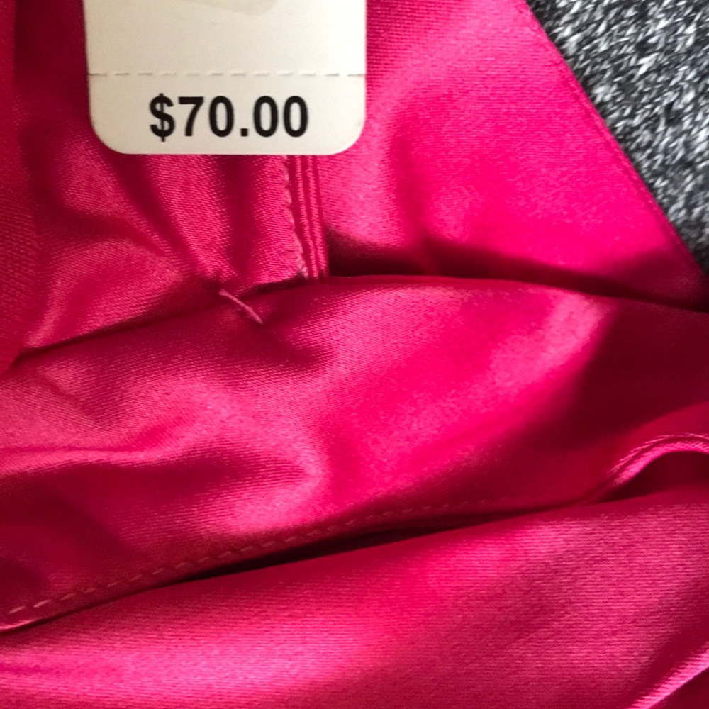 One shoulder pink dress - Picture 3 of 3